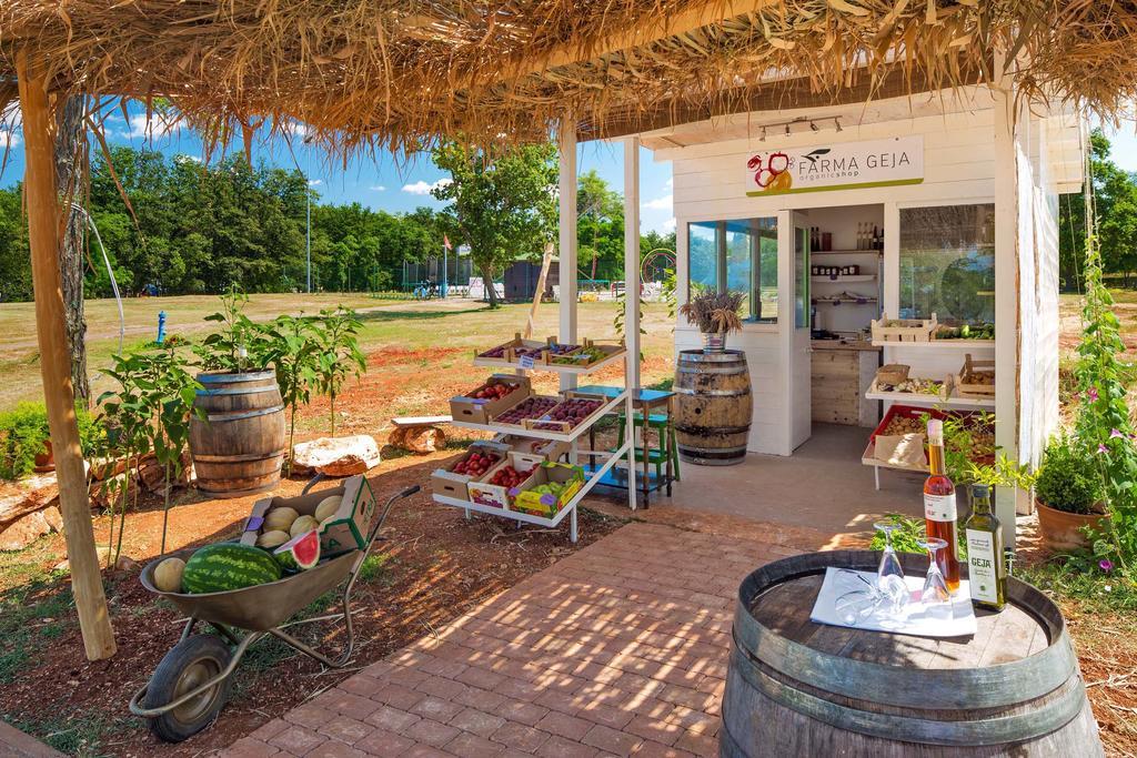 Mobile Homes Premium Vista Mare Park Umag By Camp4You 外观 照片