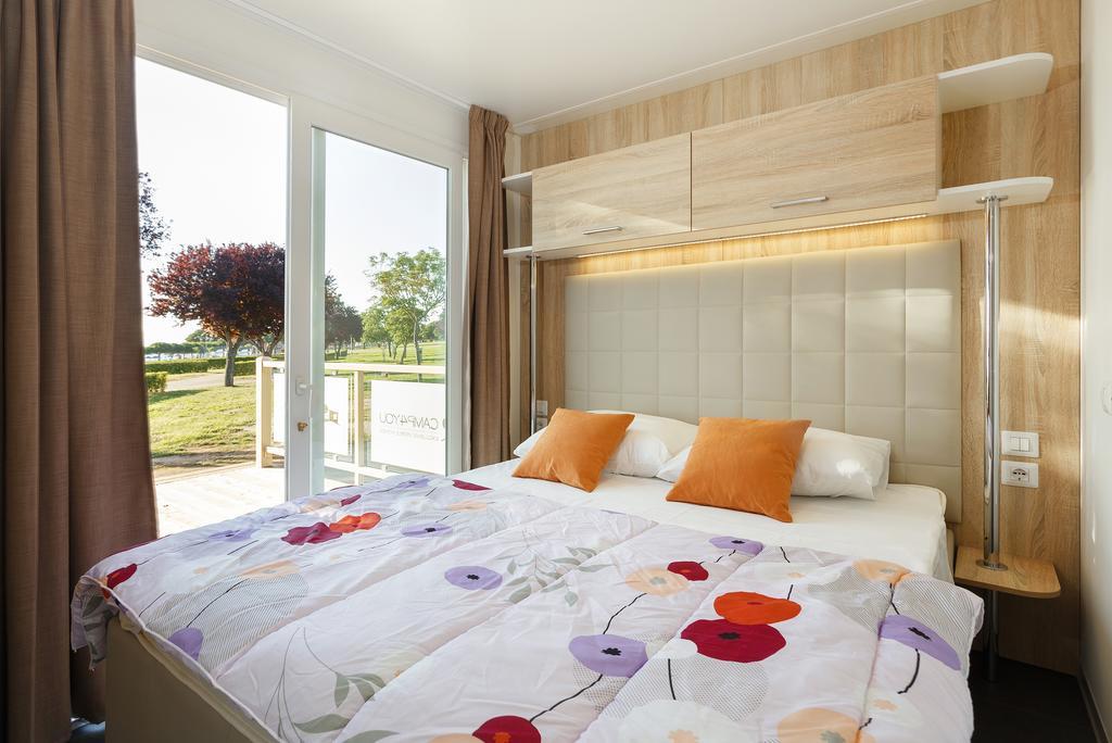 Mobile Homes Premium Vista Mare Park Umag By Camp4You 外观 照片