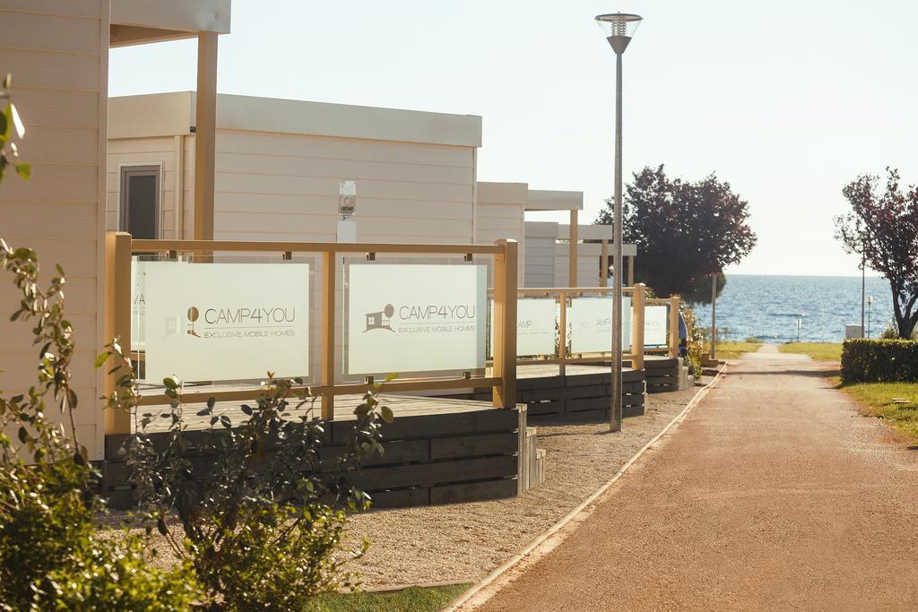 Mobile Homes Premium Vista Mare Park Umag By Camp4You 外观 照片