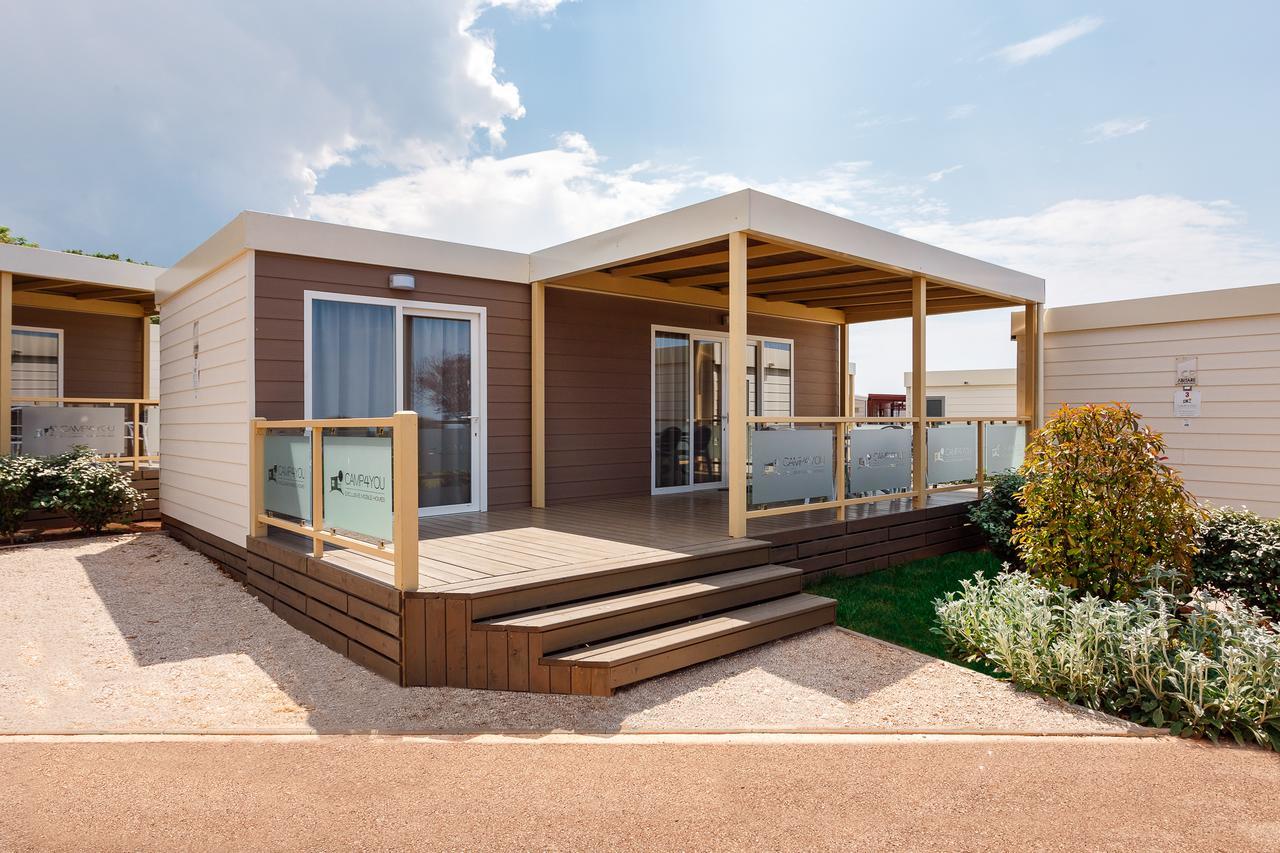 Mobile Homes Premium Vista Mare Park Umag By Camp4You 外观 照片